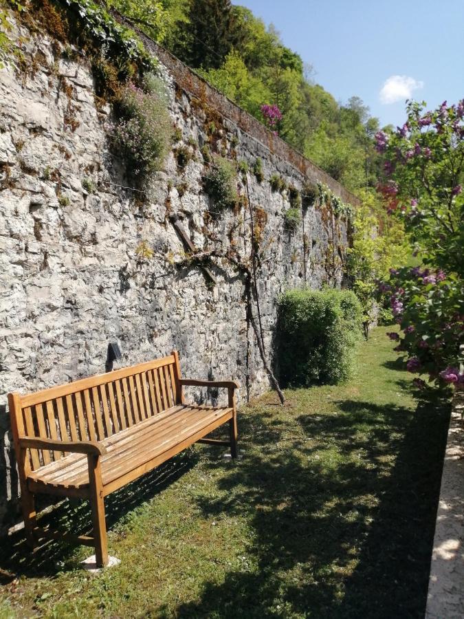 Au Fil De L'Eau Panzió Cerdon  Kültér fotó